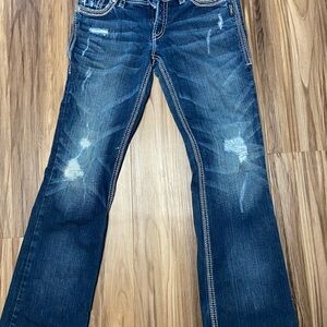 Silver Jeans Women's Boot Cut in Distressed Indigo